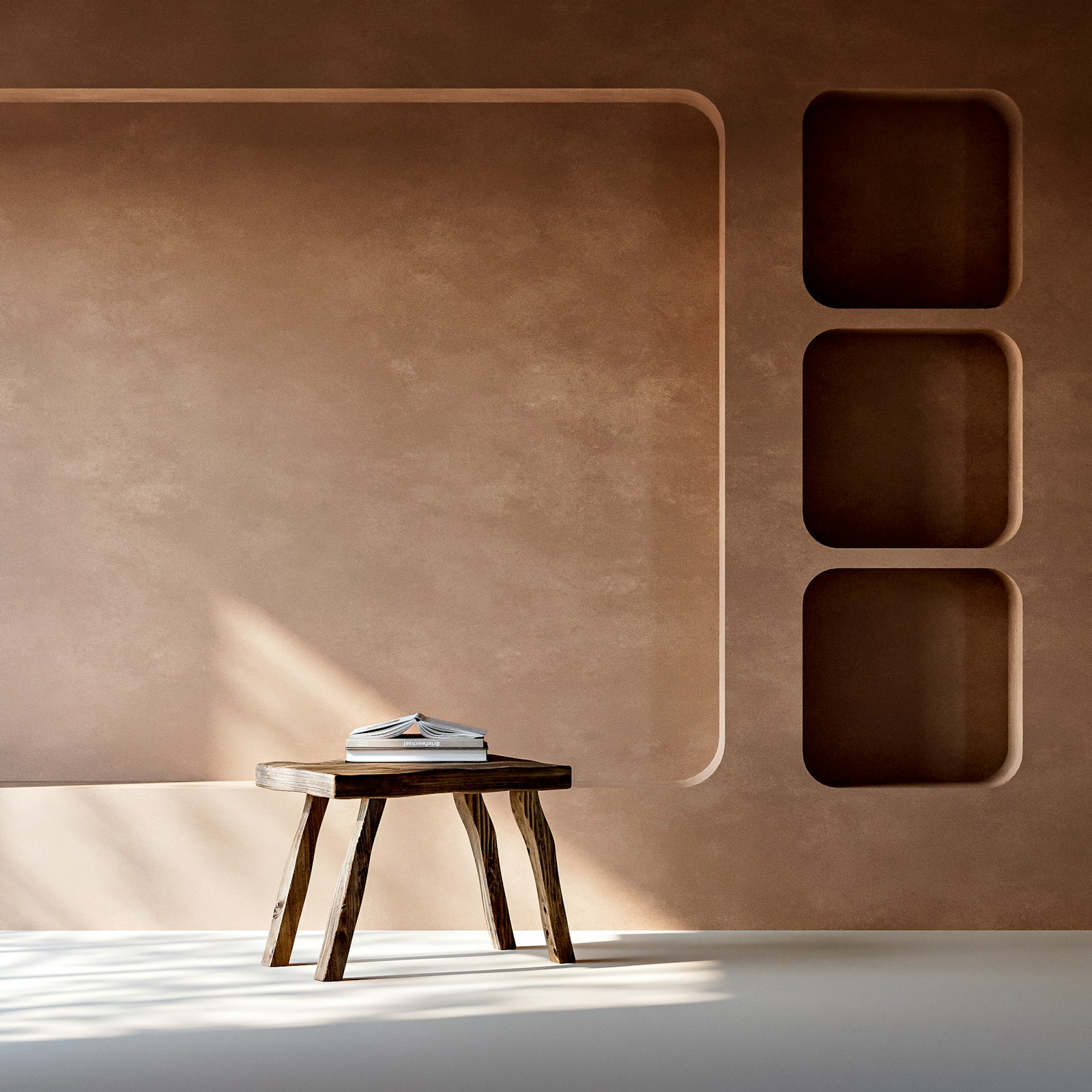 Mur en enduit terre avec niches arrondies